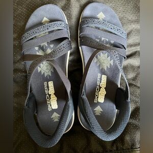 Skechers Navy Hands-free Slip-In Sparkly Sandals